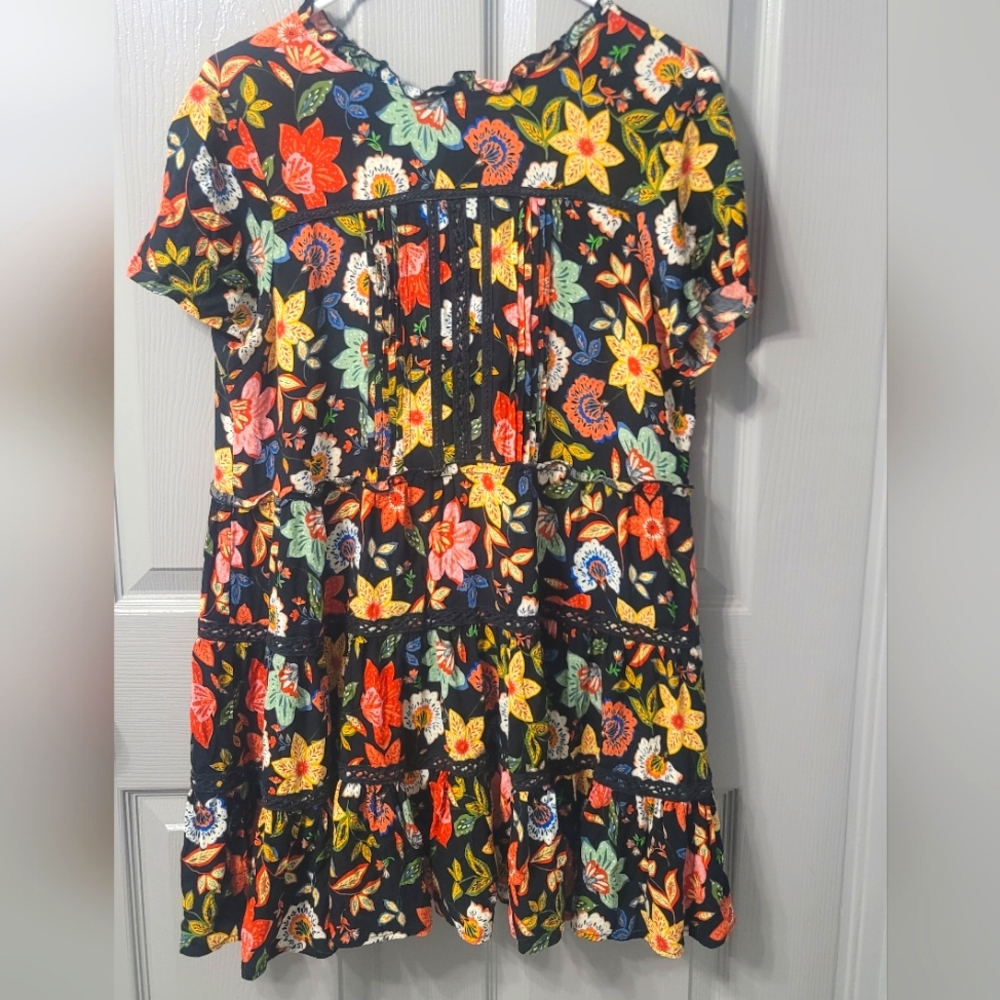 Olivaceous Floral Dress size Small